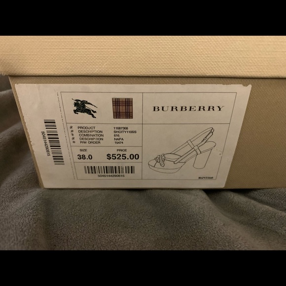 Burberry White Sandals - size 38 - Picture 9 of 11